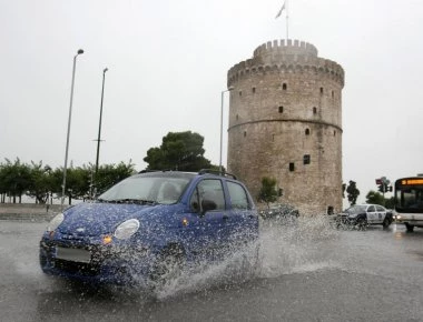 Νεροποντή στην Θεσσαλονίκη